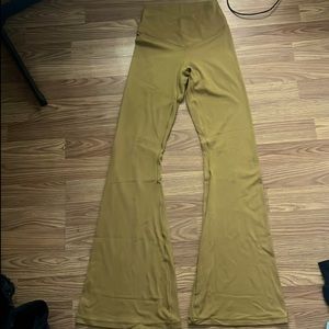 Aerie Offline Medium Real Me High Waisted Crossover Flare Leggings